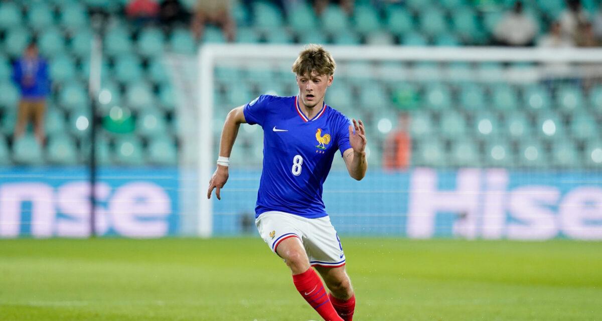 1200-L-les-bleuets-s-impose-la-102e-minute-contre-la-gorgie.jpg