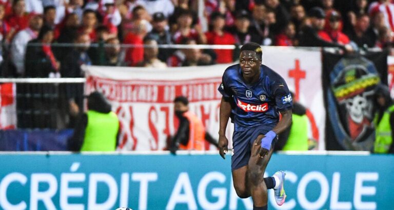1200-L-reims-une-offre-venue-dangleterre-pour-oumar-diakit.jpg