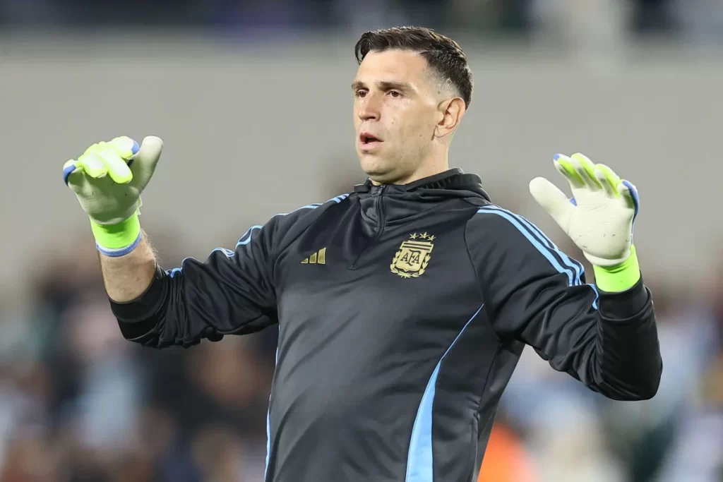 Emiliano-Martinez-1.webp.webp