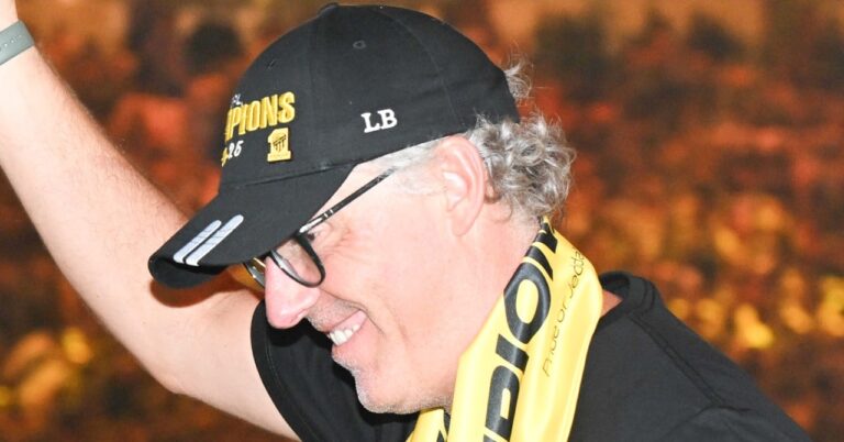 ICONSPORT_261139_0008-1.jpg