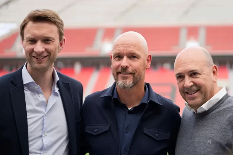 Leverkusen-Ten-Hag-tient-sa-premiere-arme-offensive-.webp.webp