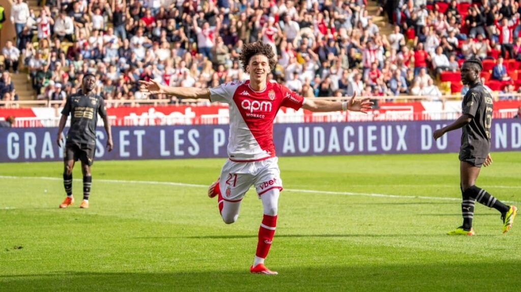 akliouche-rennes.jpg