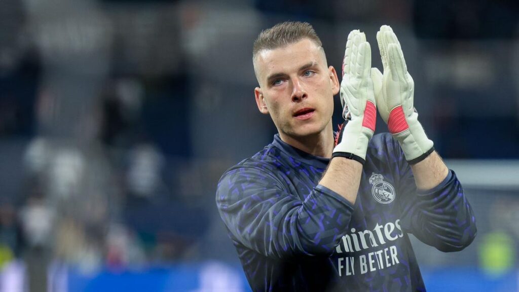 andriy-lunin-2324-66210dbc2b93a.jpg