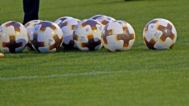 ballons-foot.jpg
