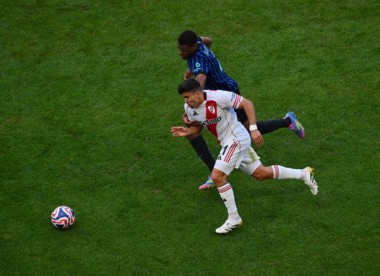 cdm-l-inter-assure-river-plate-elimine-iconsport_263085_0068-394785.jpg