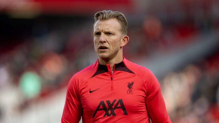 dirk-kuyt-2324.jpg