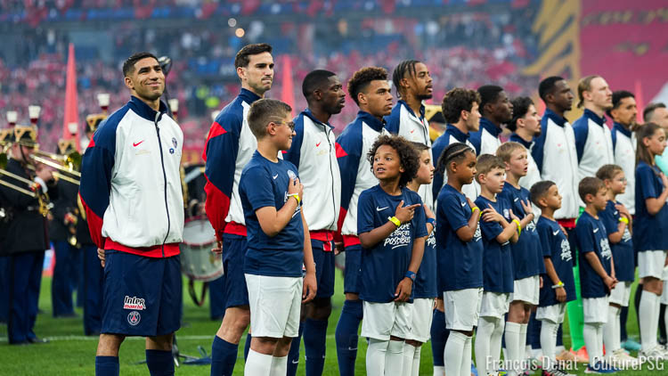 equipe_entree_195645_psg_reims_cdf_24052025.jpg