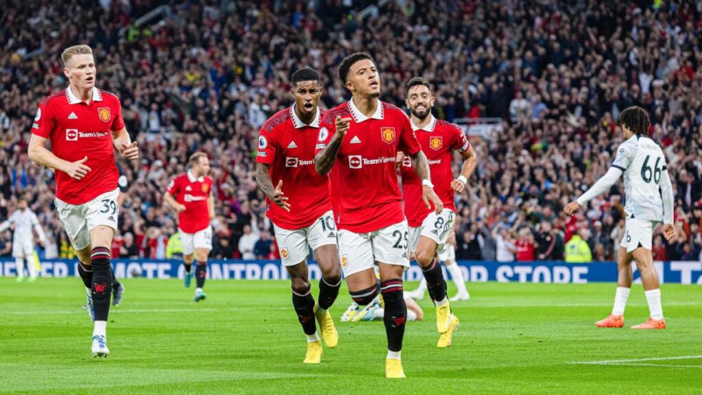 jadon-sancho-2223.jpg