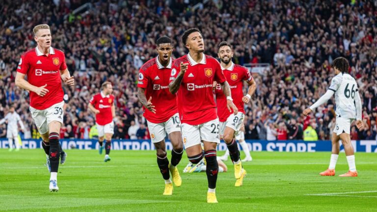 jadon-sancho-2223.jpg