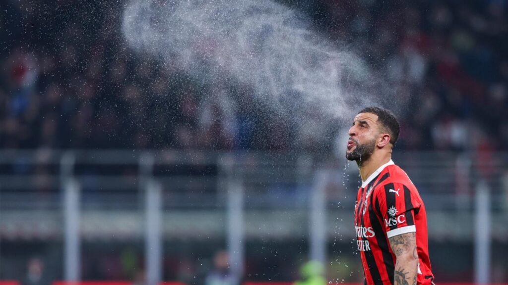 kyle-walker-2425milan.jpg