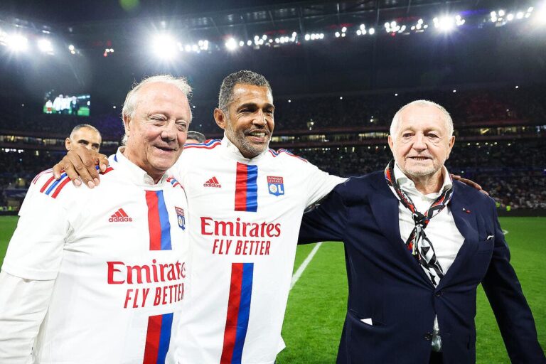 l-ol-et-l-asse-unis-pour-honorer-la-legende-lacombe-iconsport_175000_0313-394369.jpg