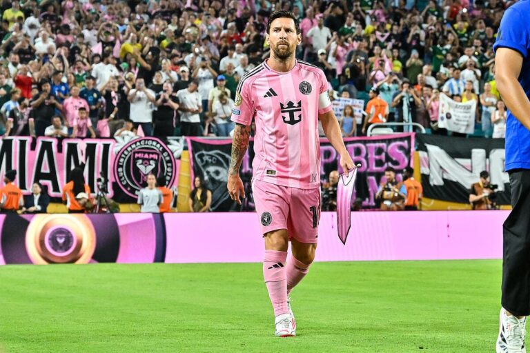 le-psg-doit-corriger-messi-selon-rothen-iconsport_262978_0183-394714.jpg
