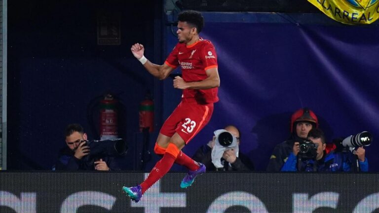 luis-diaz-liverpool.jpg
