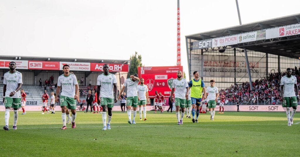 mercato-asse-un-talent-forme-chez-les-verts-en-route-vers-un-rival-de-ligue-2.jpg