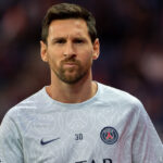 messi_regard_20220906_PSG_Juventus_201451_A7F00169.jpg