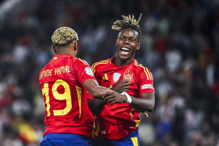 nico-williams-dit-oui-le-barca-touche-au-but-iconsport_261764_1131-394317.jpg