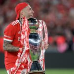 otamendi2223.jpg