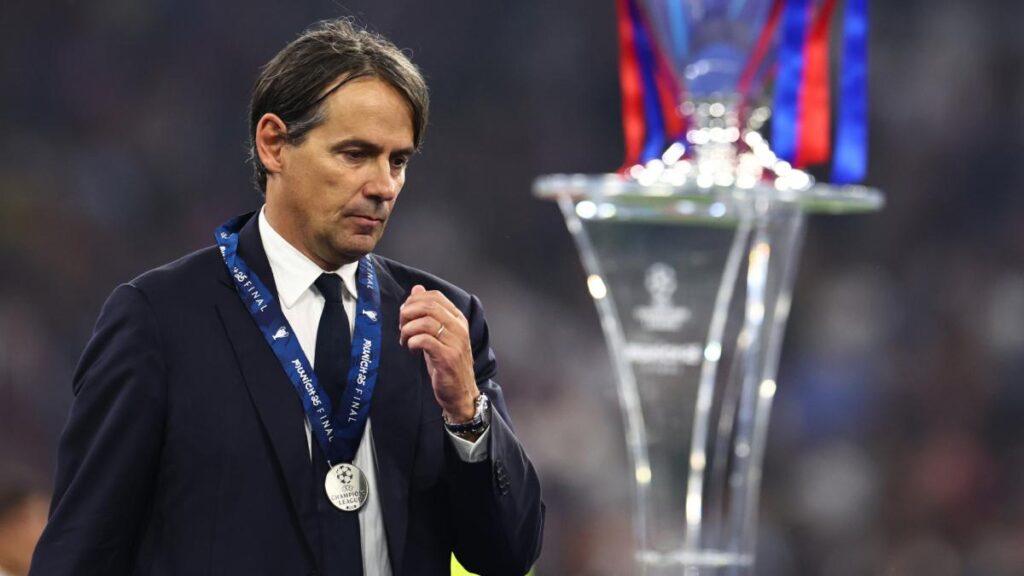 simone-inzaghi-2425x.jpg
