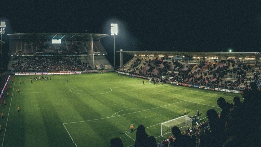 stade-saint-symphorien.jpg