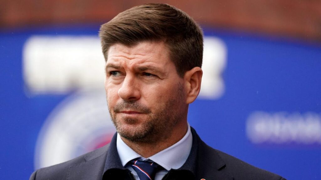 steven-gerrard-2122.jpg