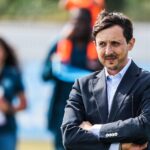 1200-L-om-un-historique-du-club-prend-la-porte.jpg