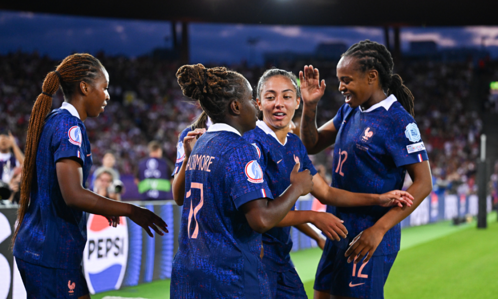 Euro-feminin-de-football-2025-Les-Bleues-se-font-peur-contre-lAngleterre-mais-reussissent-leur-entre.png