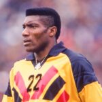 Le-gardien-de-but-du-Nigeria-Peter-Rufai-face-a-la-Zambie-lors-de-la-CAN-le-10-avril-1994-2106757.jp_.jpeg