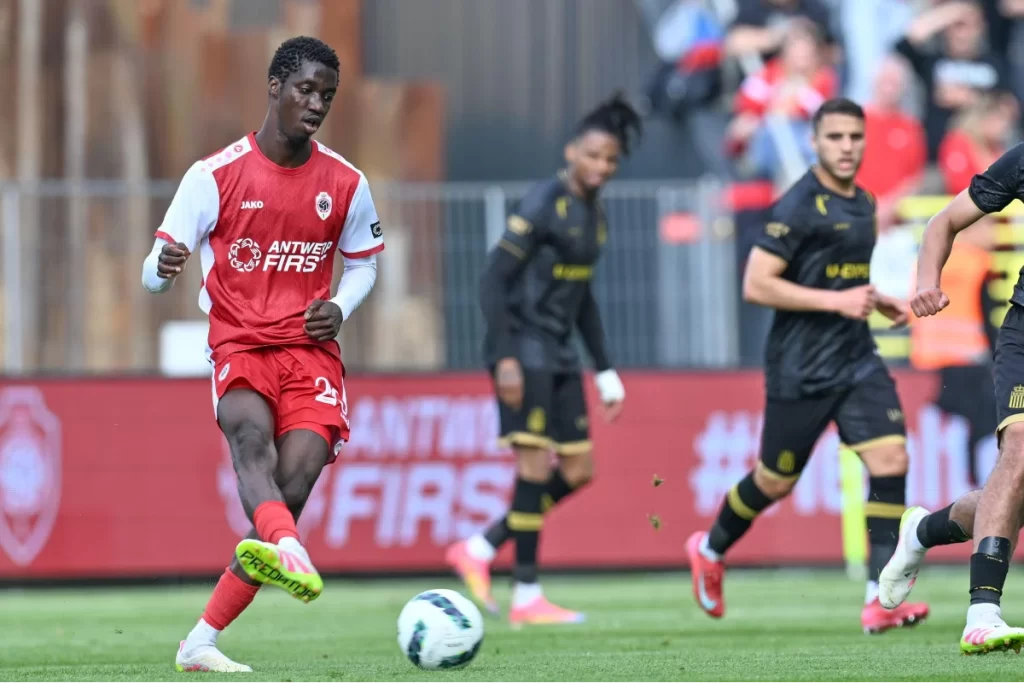Mahamadou-Doumbia-interesse-le-FC-Seville-@Alamy.webp.webp