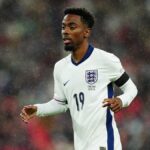 angel-gomes-2425.jpg