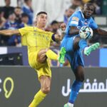 cristiano-ronaldo-kalidou-koulibaly-2324.jpg