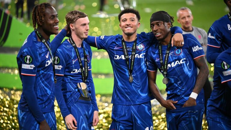 jadon-sancho-2425-chelsea.jpg