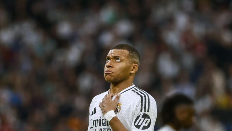 kylian-mbappe-2425-hg.jpg