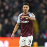 ollie-watkins-2425.jpg