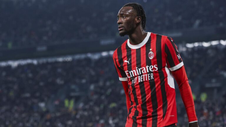 tammy-abraham-2425.jpg