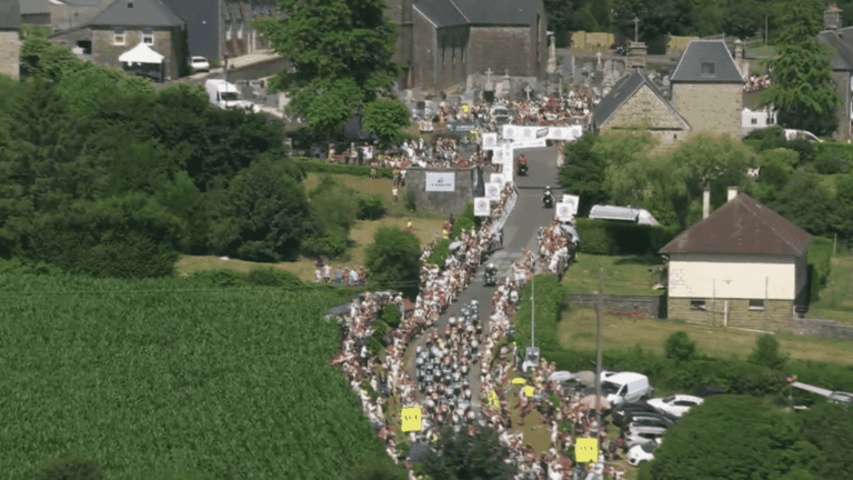 tour-de-france-6872cec5b56df843620250.png