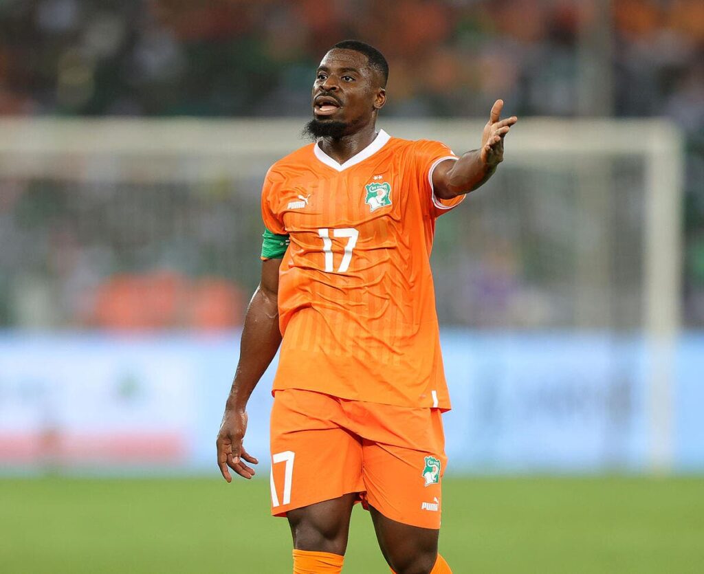 une-greve-de-la-faim-plutot-que-l-om-aurier-sans-pitie-iconsport_190645_0298-395126.jpg