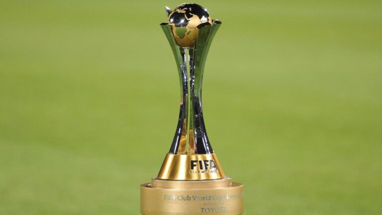 world-cup-trophee-2021.jpg