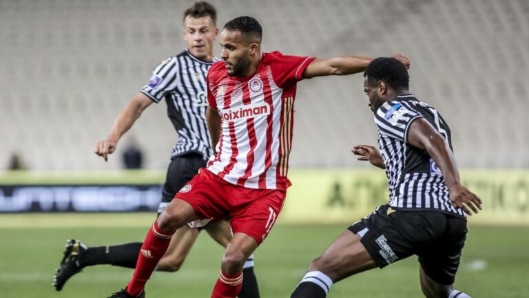 youssef-el-arabi-olyupiakos-2021.jpg