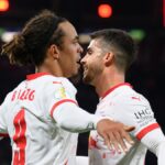 yussuf-poulsen-jubelt-mit-andre-silva-2425-679e659258322.jpg