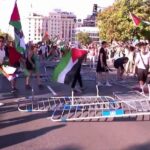 manifestations-propalestiniennes-le-tour-d-espagne-interrompu-13h-1509-68c8125f72b49552446834.jpg