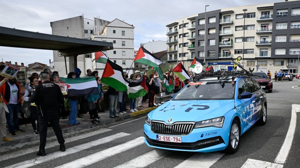 000-73vk6rg-68df9e7c36f64537952906.jpg