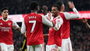 Arsenal-timber-saka.jpg